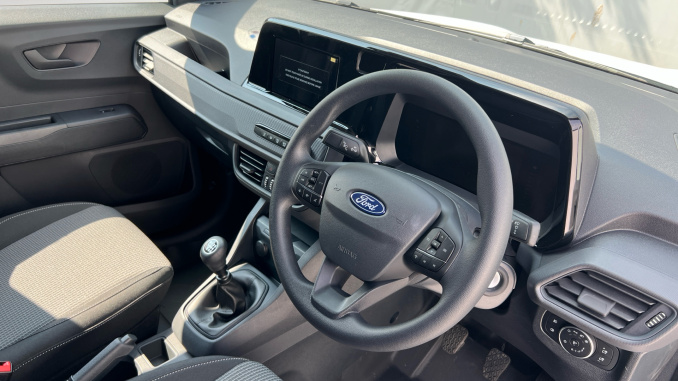 Ford Transit Courier Diesel 1.5 EcoBlue Trend Van - Image 11